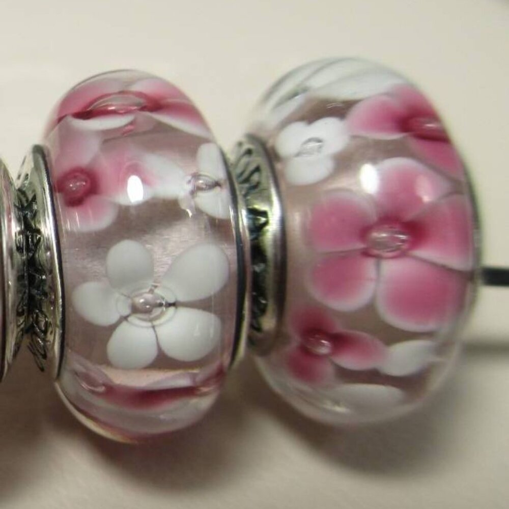 2 Pieces Pink Daisy Field of Flowers Murano Glass Pandora Charms Back to School
